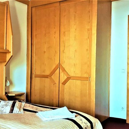 Hotel Alpinum Treffen Luaran gambar